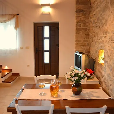 Romantic Matiuzzi Apartman Labin (Istria)